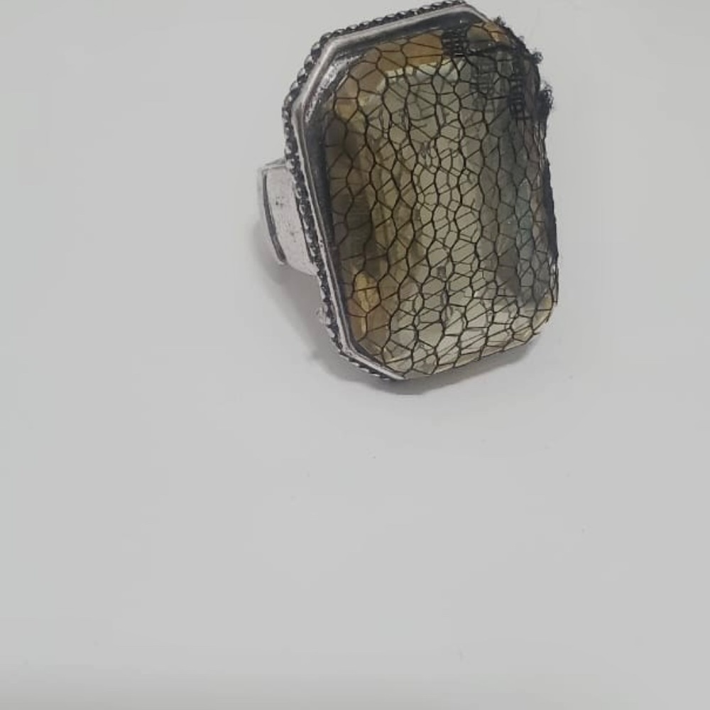 Vintage Resin Rock Ring. 🌴 - Picture 4 of 5